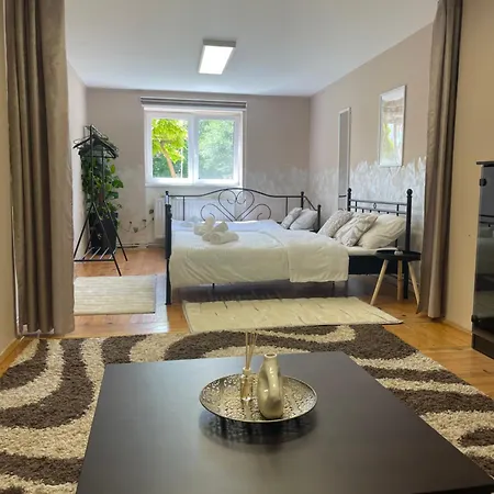 Apartment Rooster Srbobran